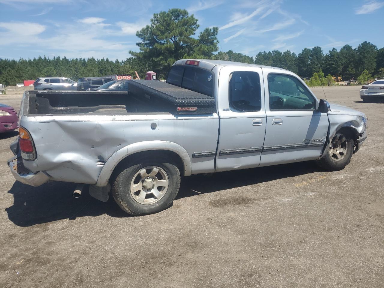 2000 TOYOTA TUNDRA