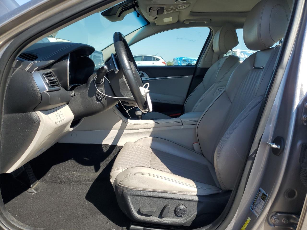 2020 GENESIS G70