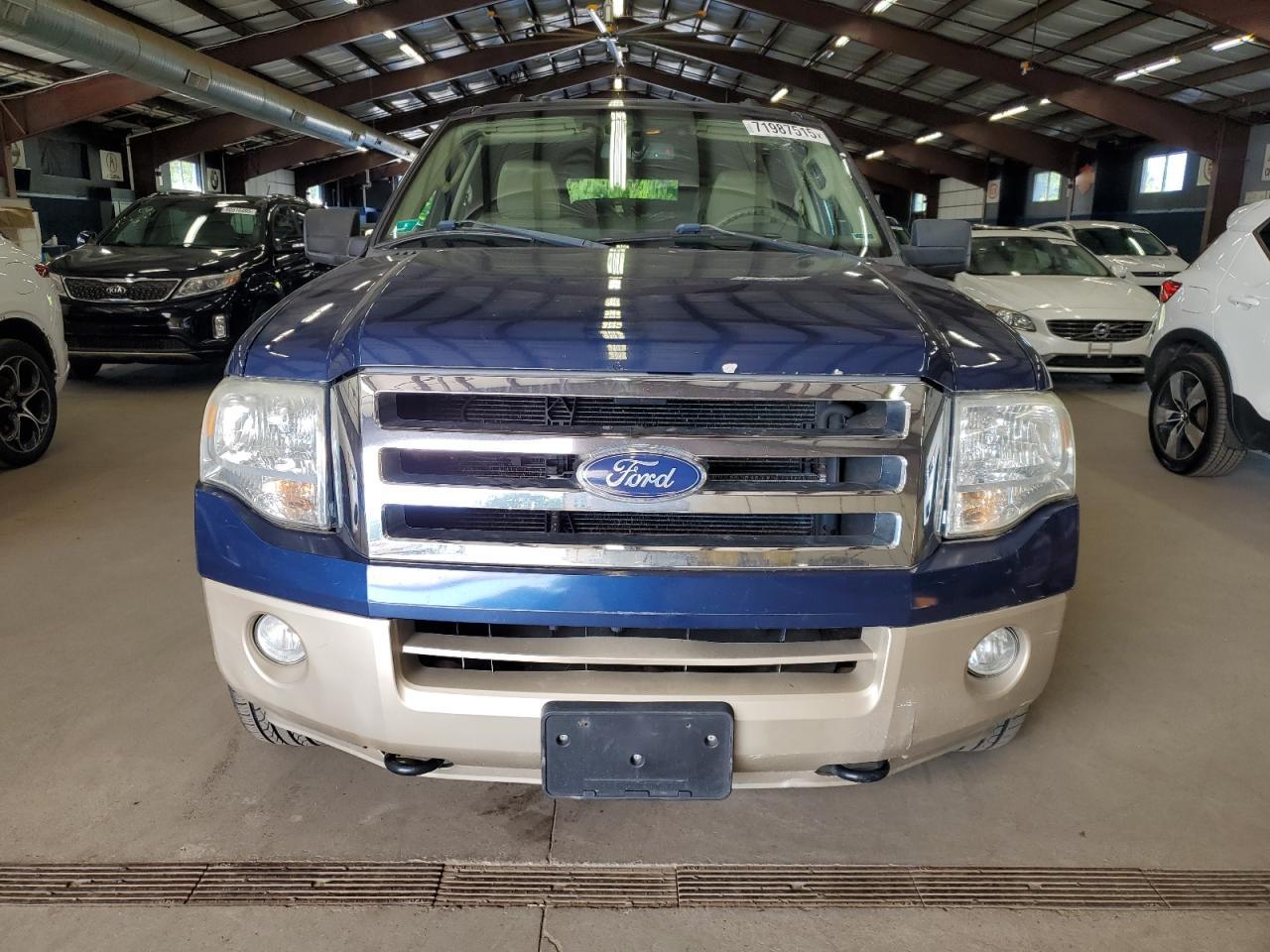 2010 FORD Expedition