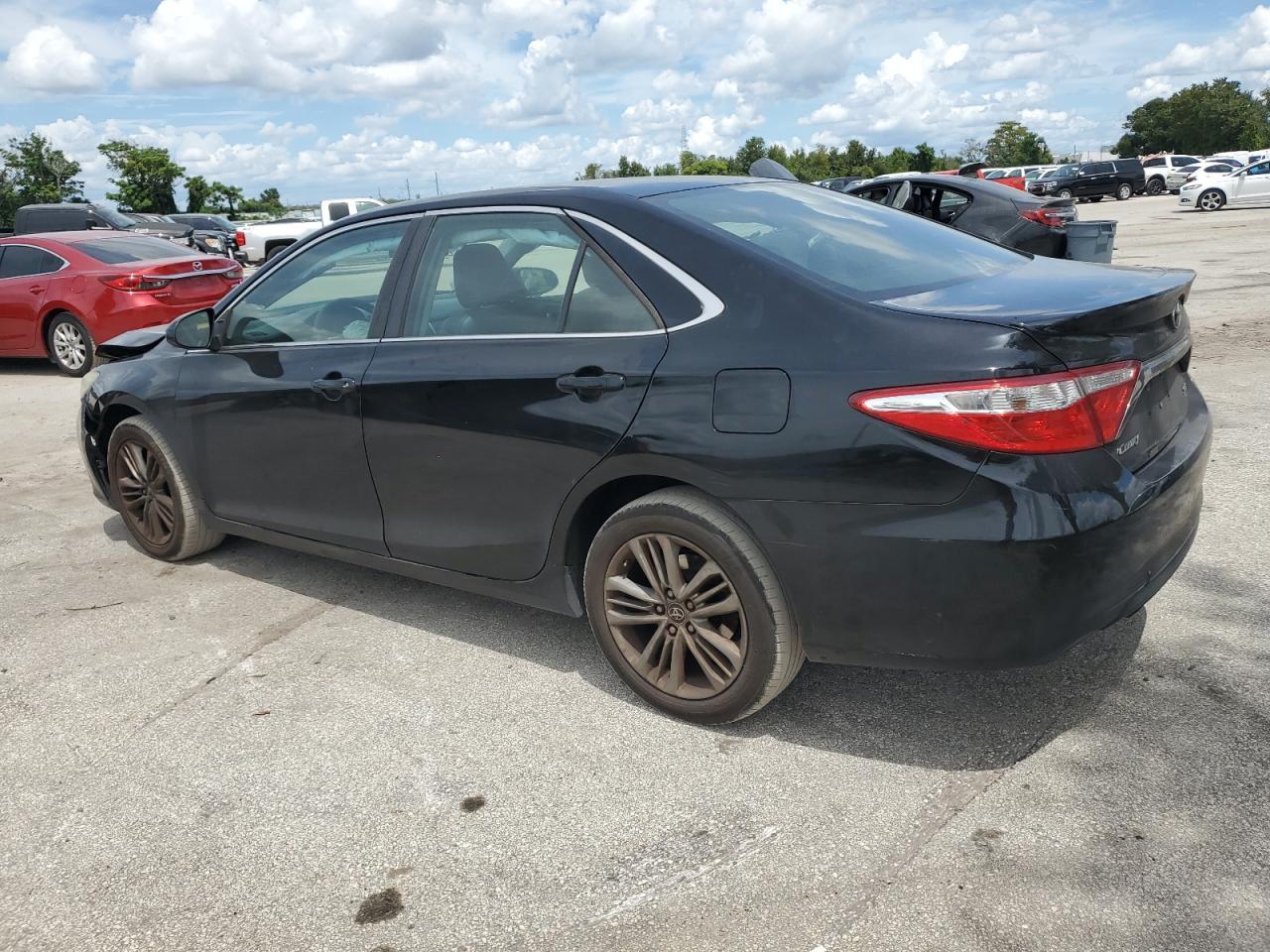 2015 TOYOTA CAMRY