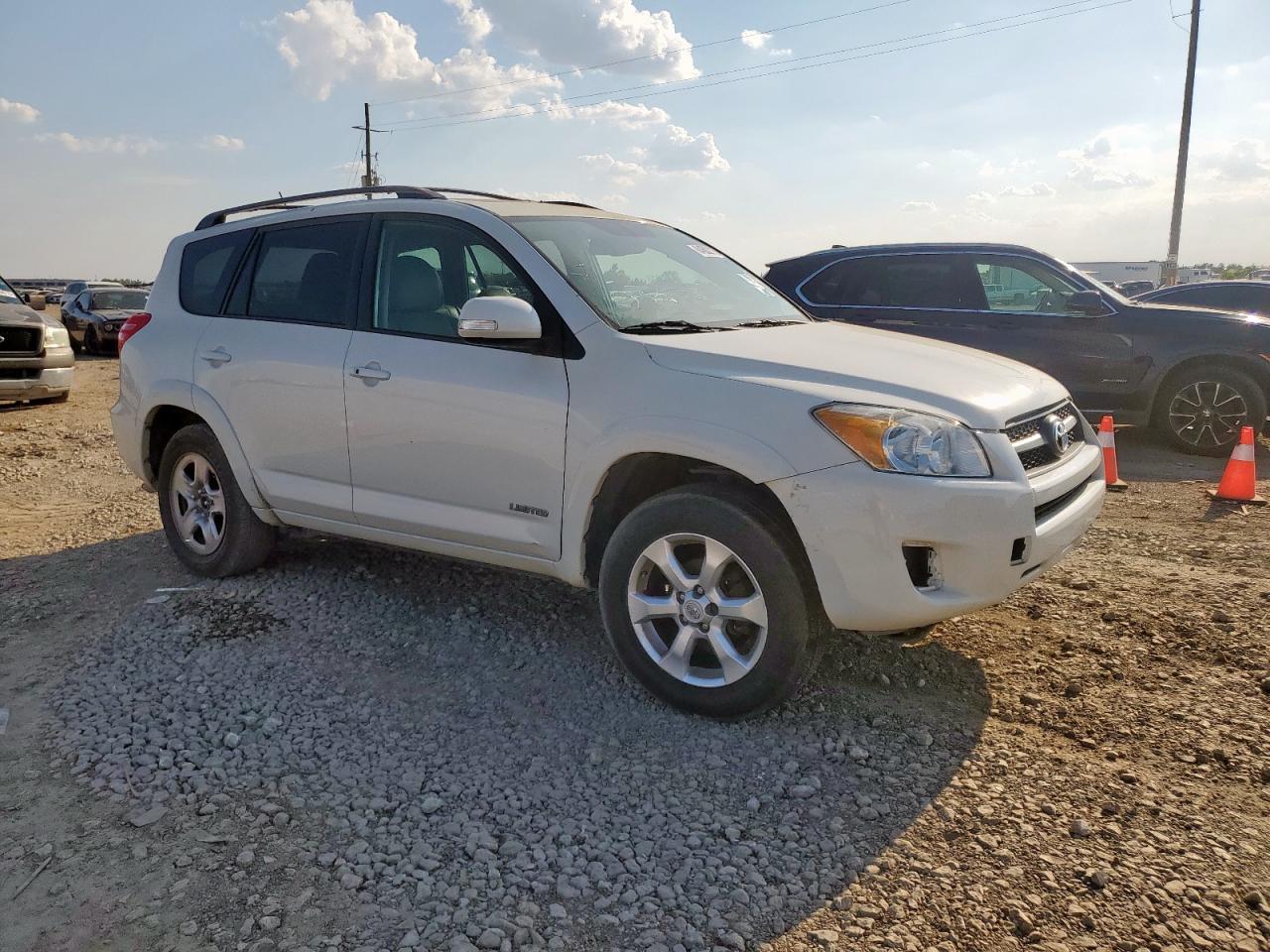 2012 TOYOTA RAV4