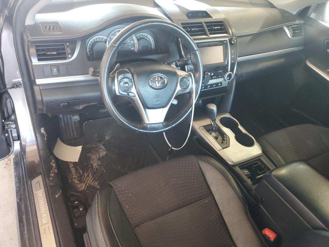 2012 TOYOTA CAMRY