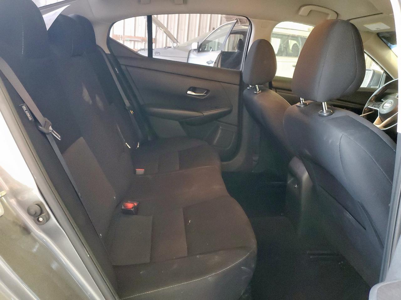 2022 NISSAN SENTRA