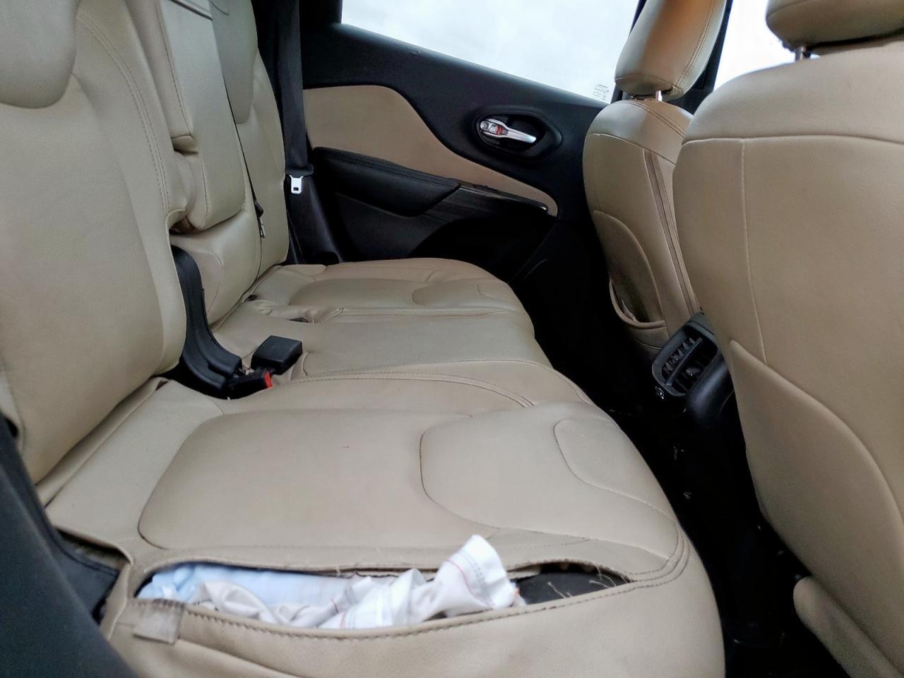 2016 JEEP CHEROKEE