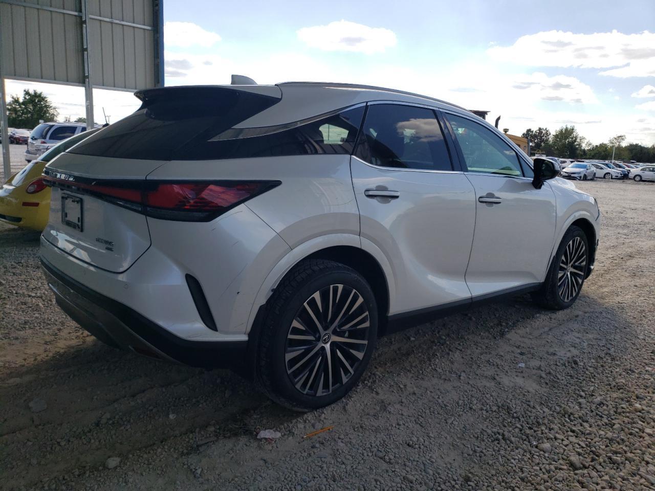 2023 LEXUS Rx