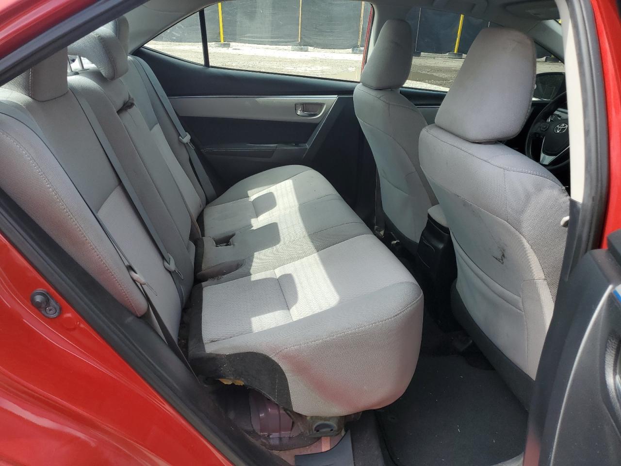 2015 TOYOTA COROLLA
