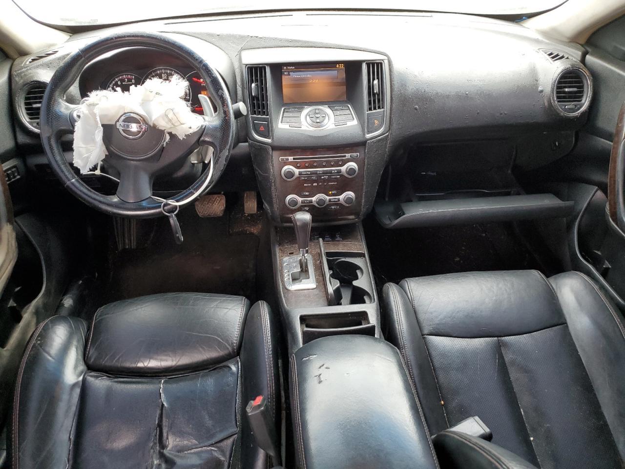 2009 NISSAN Maxima