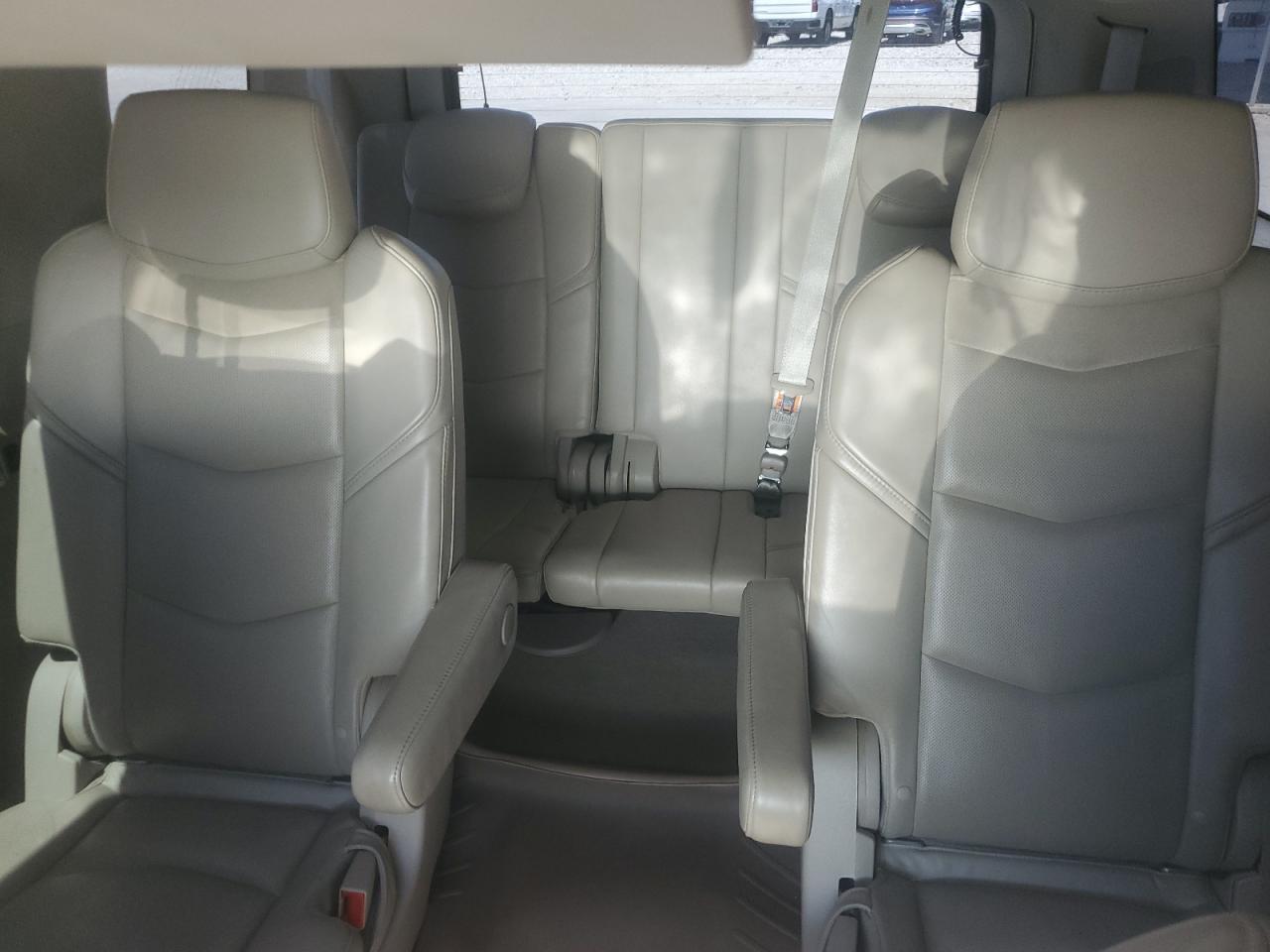 2015 CADILLAC ESCALADE