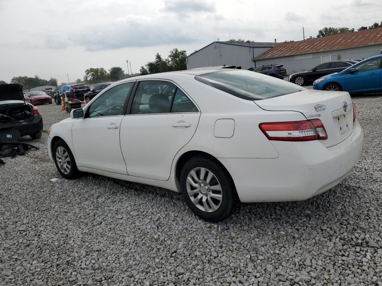 2011 TOYOTA CAMRY