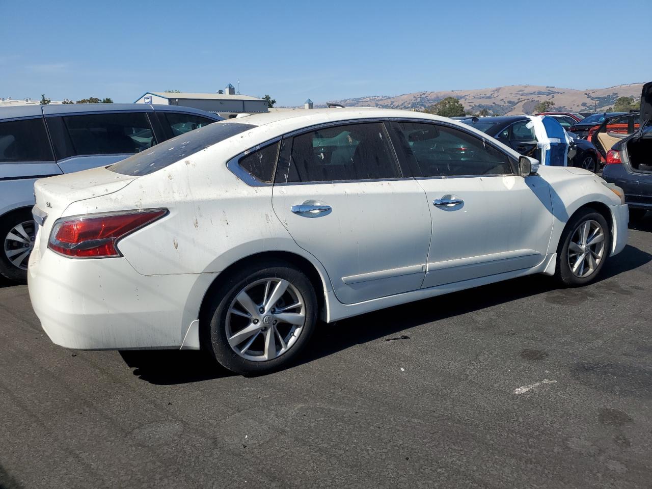 2015 NISSAN ALTIMA