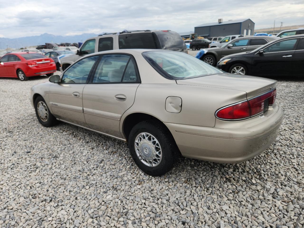 2002 BUICK Century