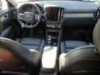 2024 VOLVO XC40