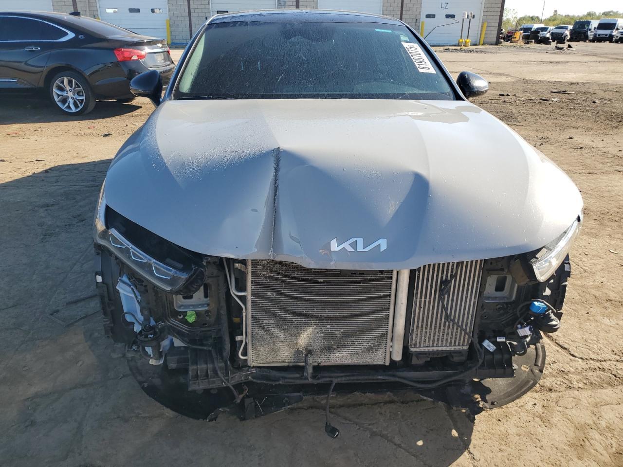 2023 KIA K5
