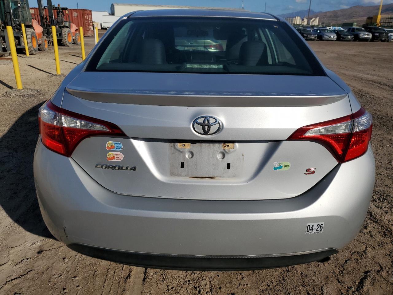 2016 TOYOTA COROLLA