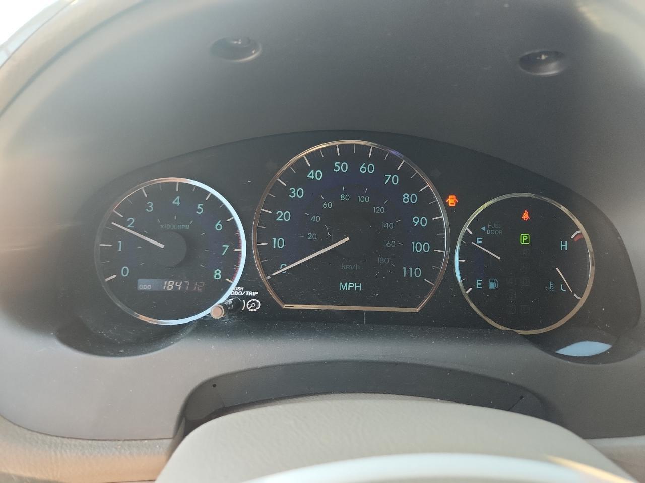 2010 TOYOTA SIENNA