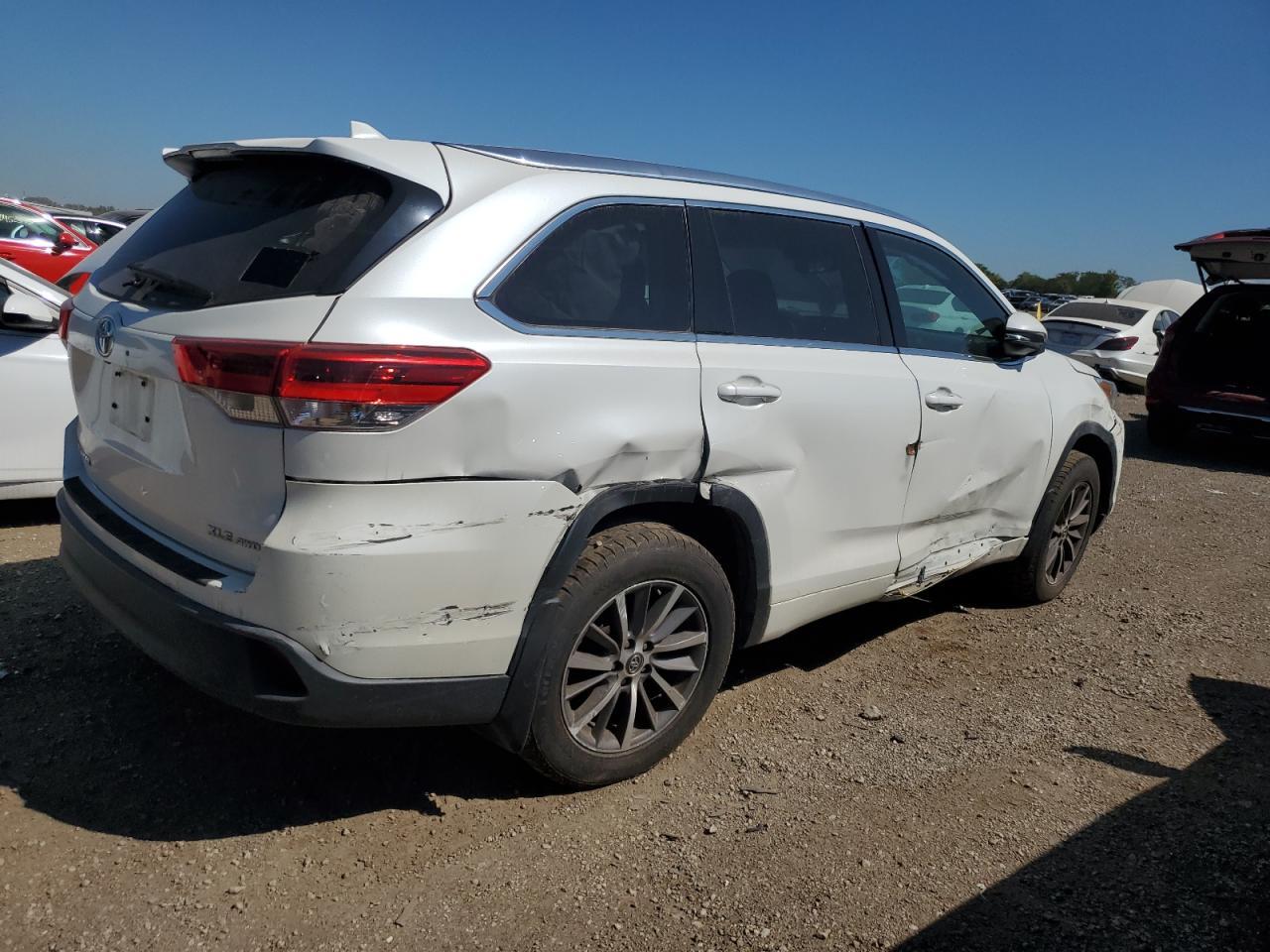 2018 TOYOTA HIGHLANDER