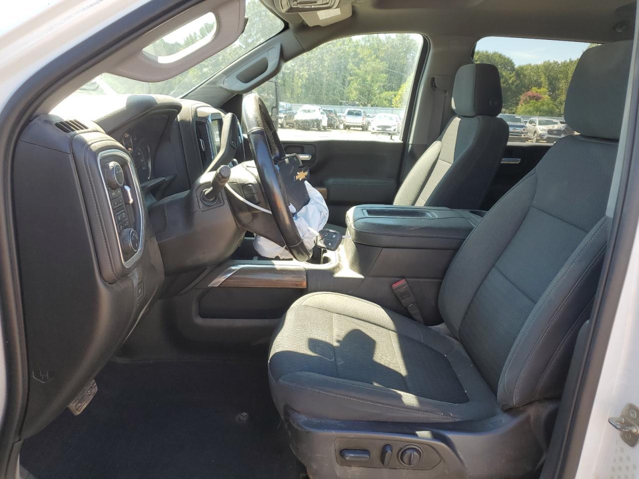 2022 CHEVROLET Silverado