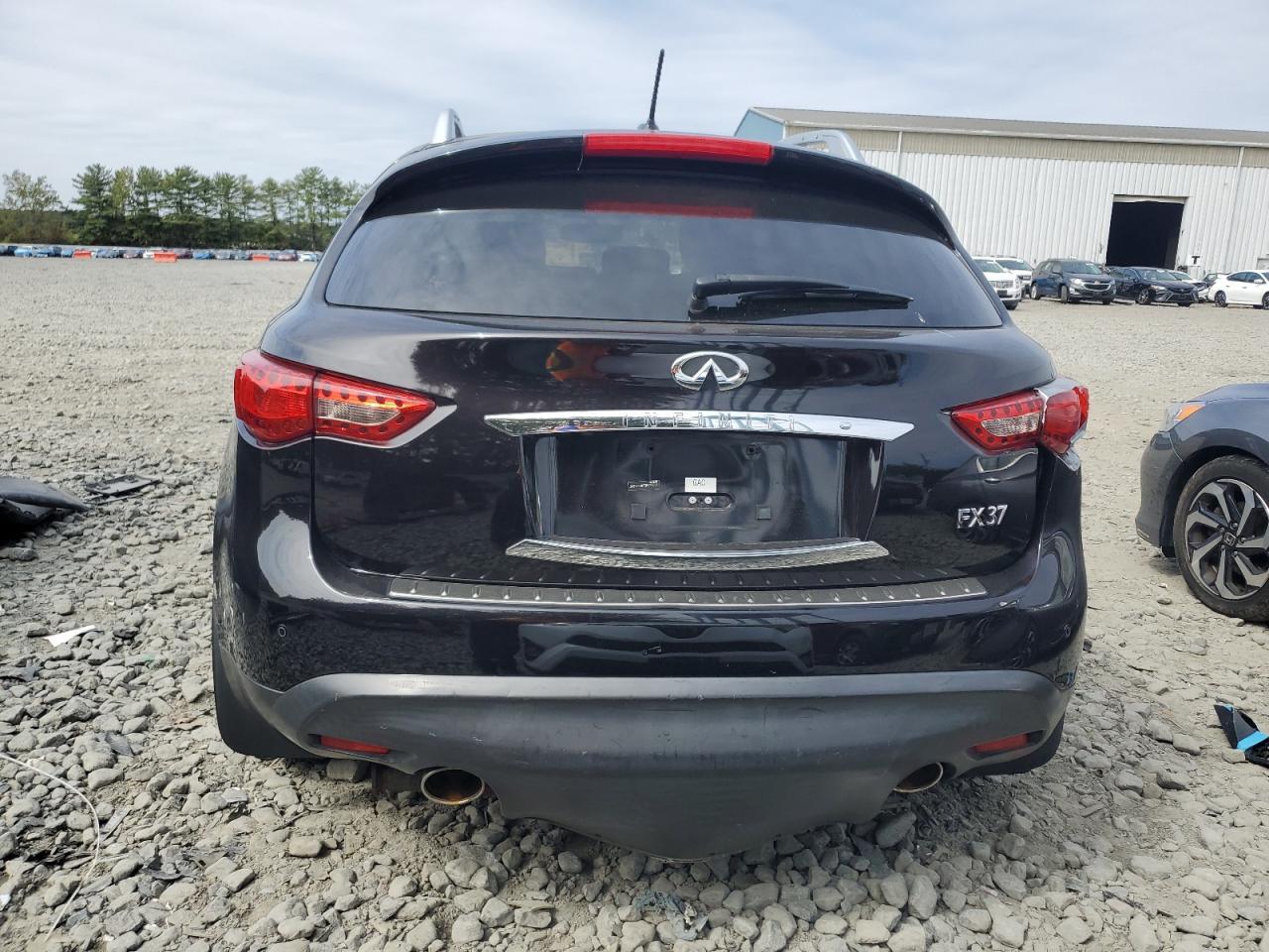 2013 INFINITI FX37