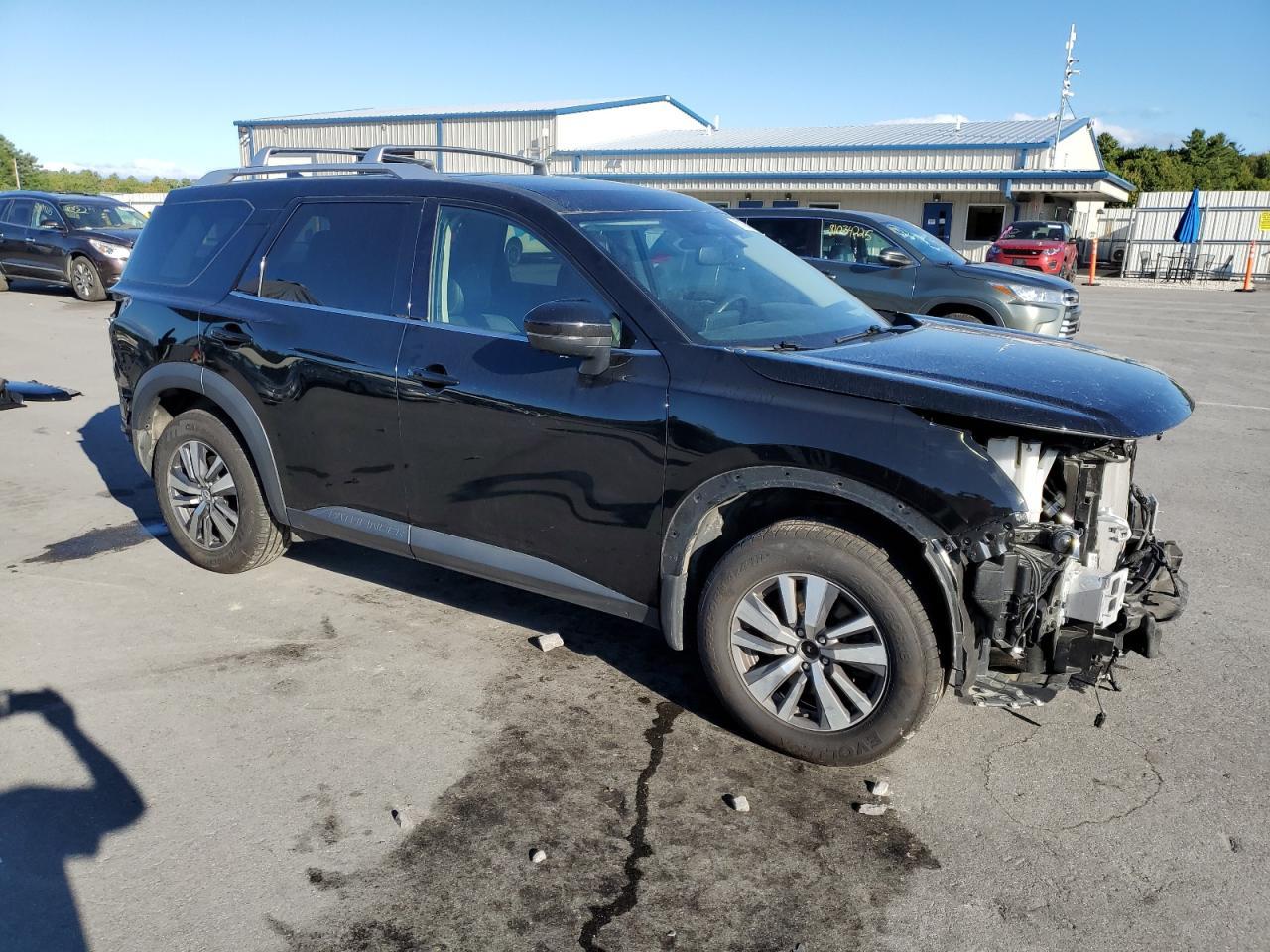 2022 NISSAN PATHFINDER