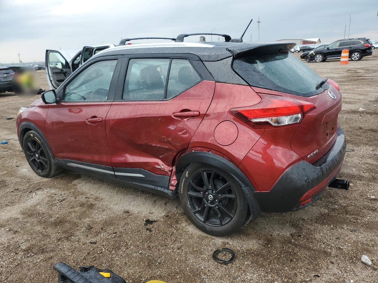 2020 NISSAN KICKS