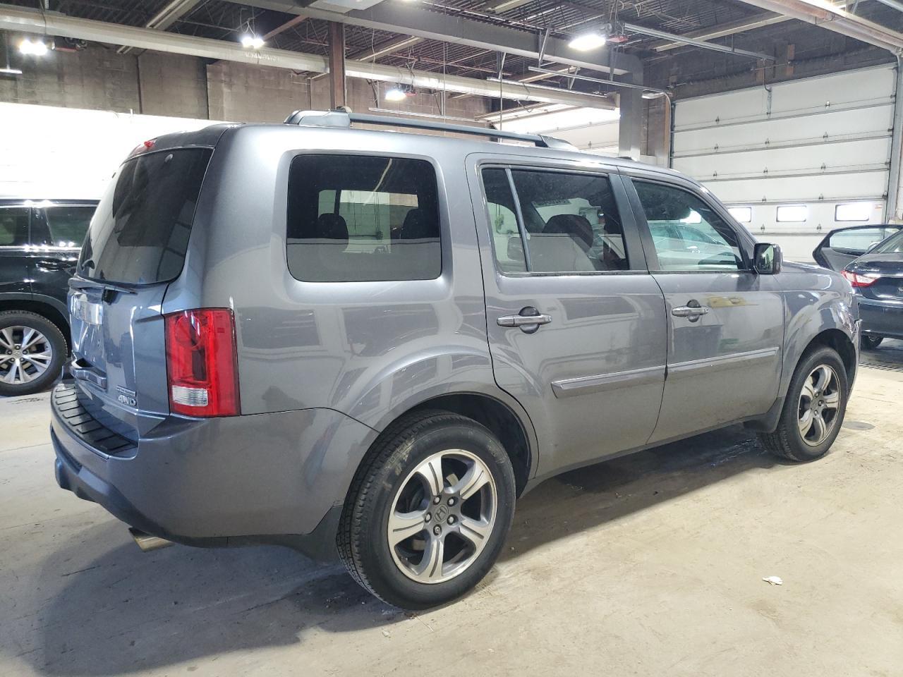 2015 HONDA PILOT