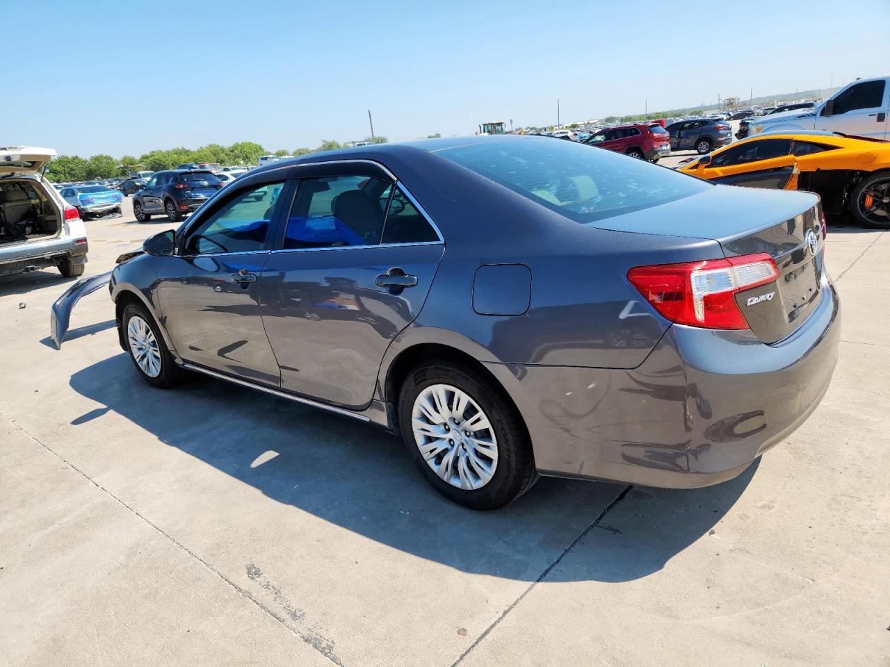 2013 TOYOTA CAMRY