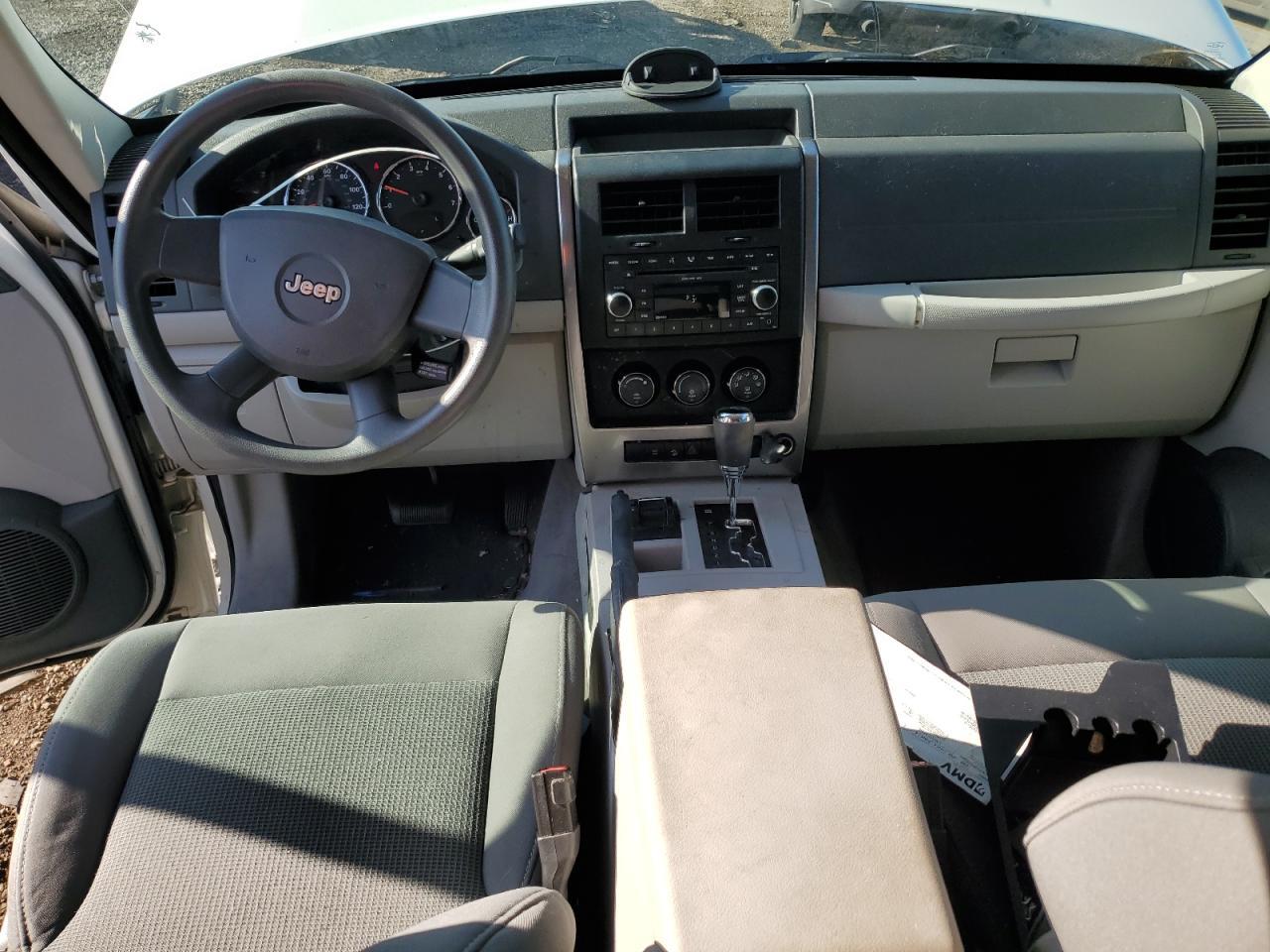 2008 JEEP Liberty