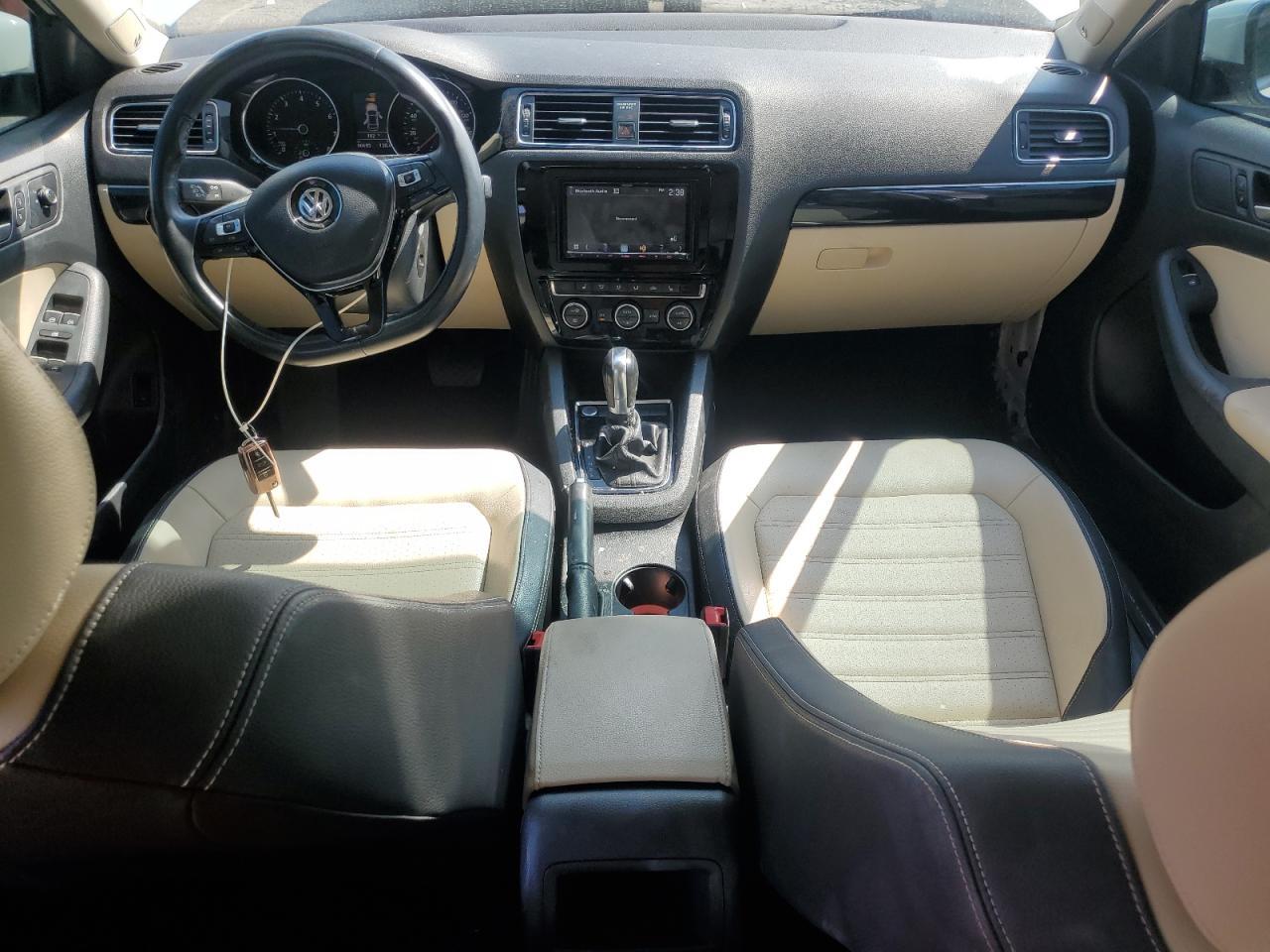 2017 VOLKSWAGEN JETTA