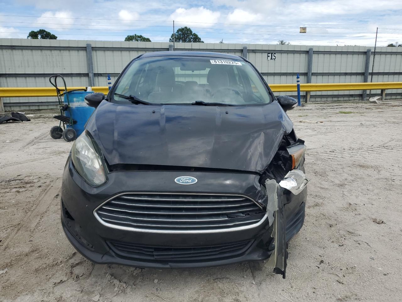 2014 FORD Fiesta