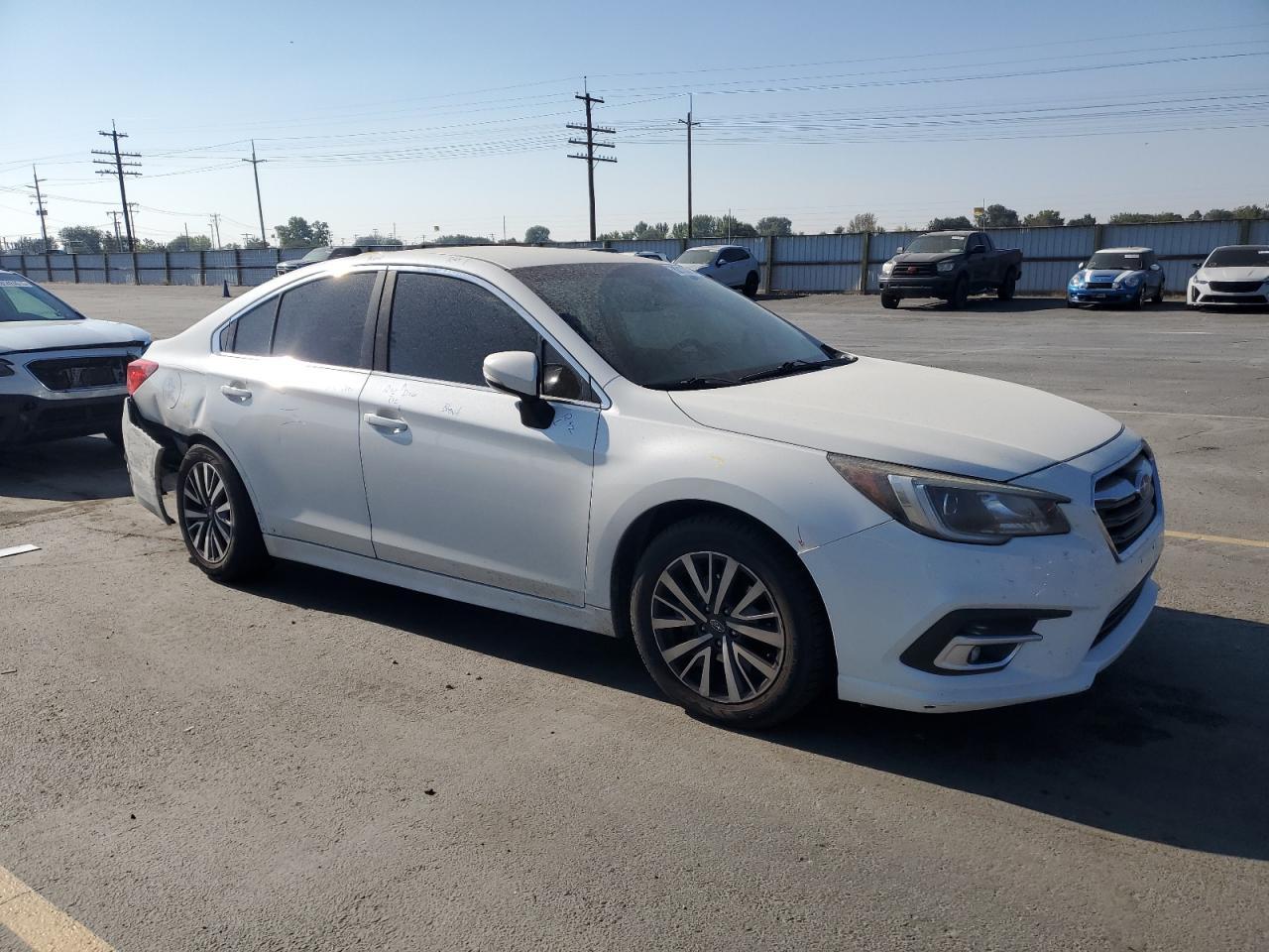 2018 SUBARU Legacy