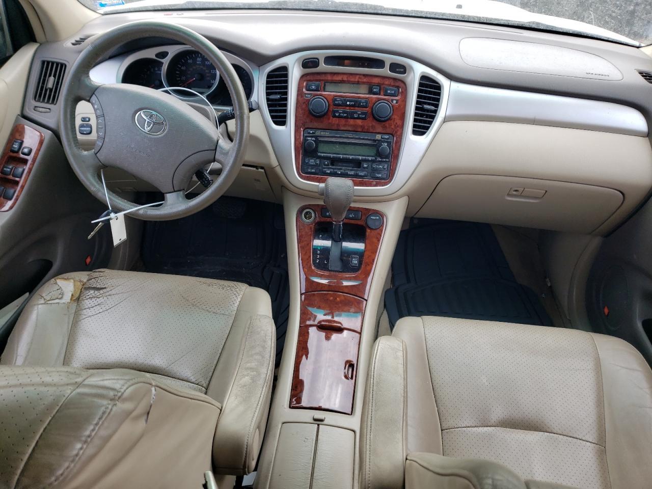2005 TOYOTA HIGHLANDER