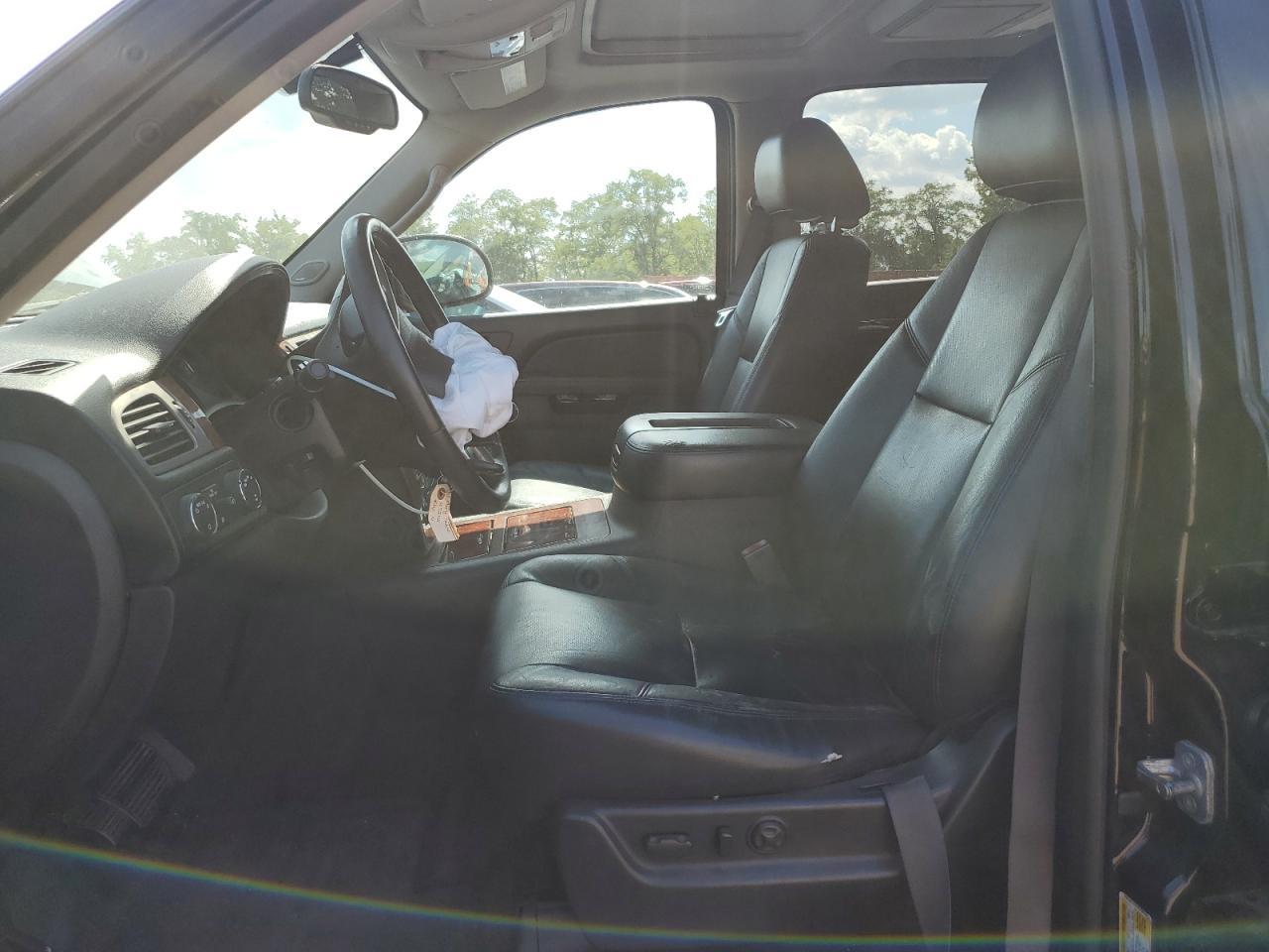 2012 CHEVROLET Tahoe