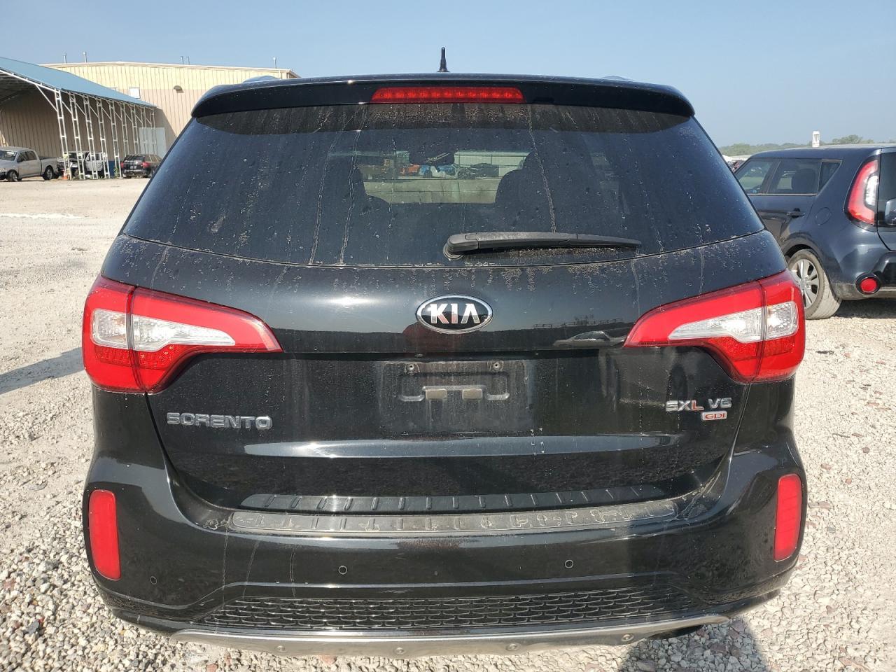 2014 KIA SORENTO