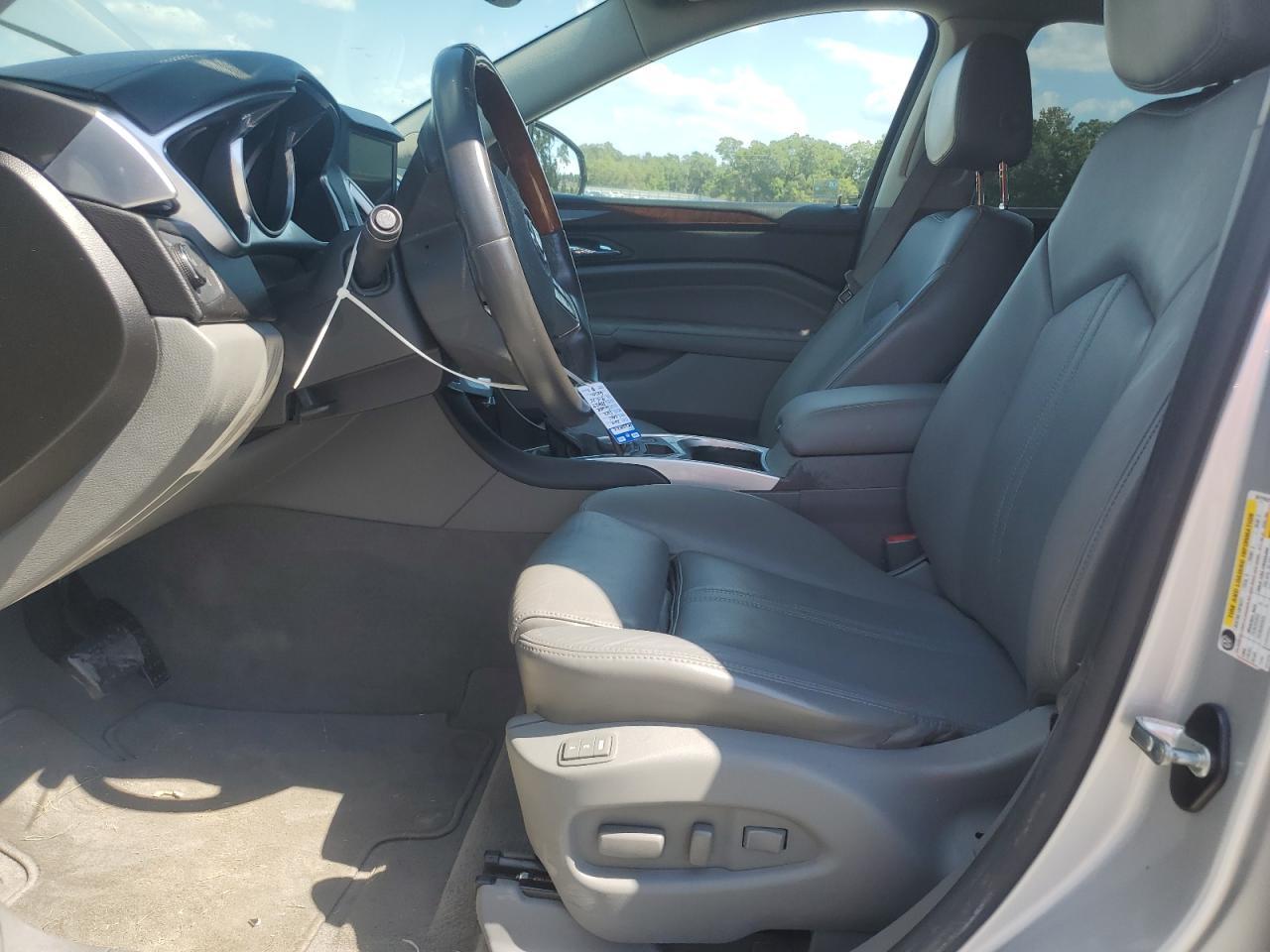2010 CADILLAC SRX