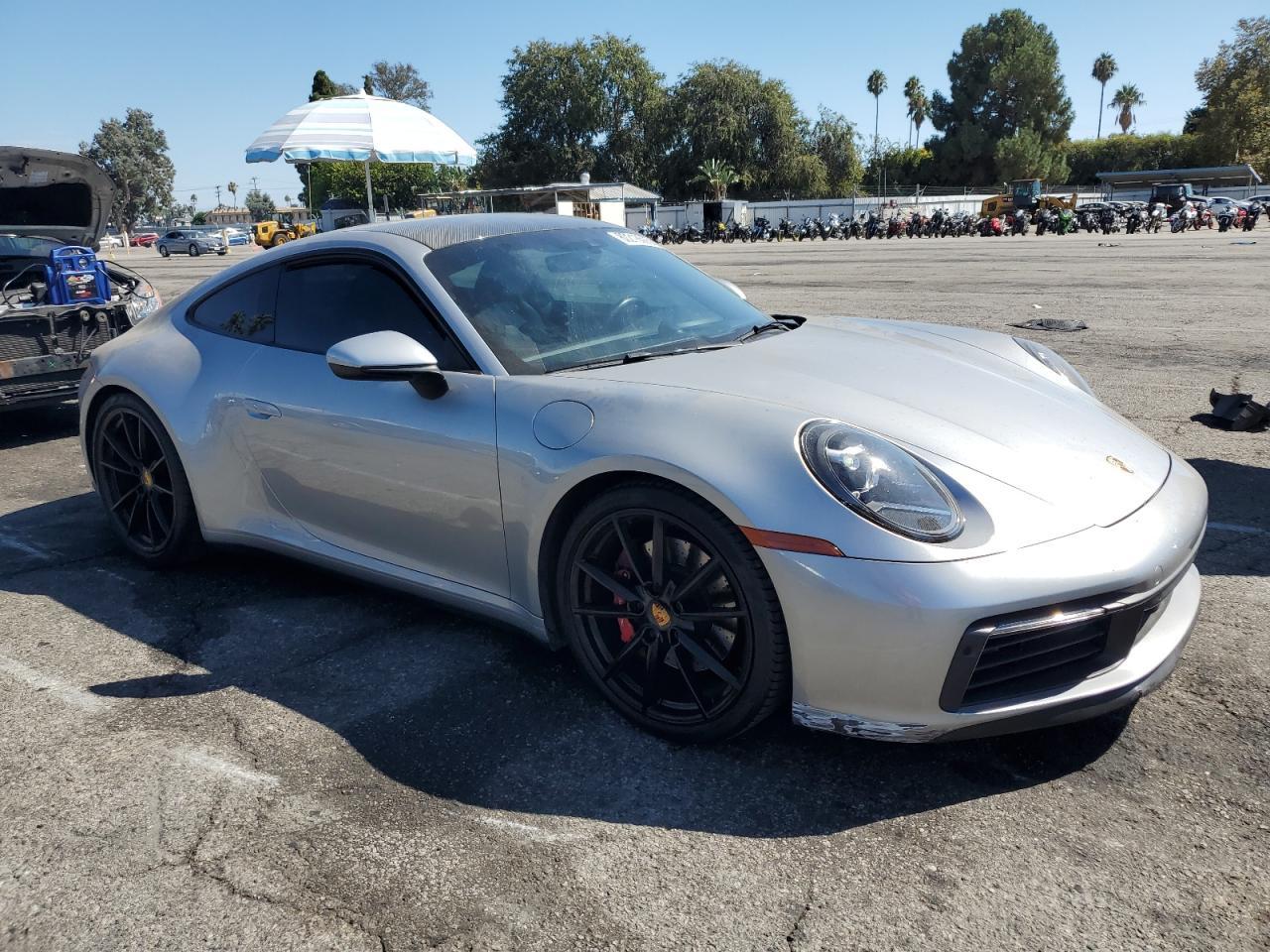 2020 PORSCHE 911