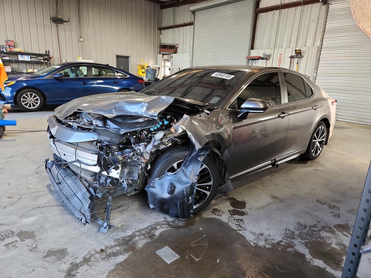 2019 TOYOTA CAMRY
