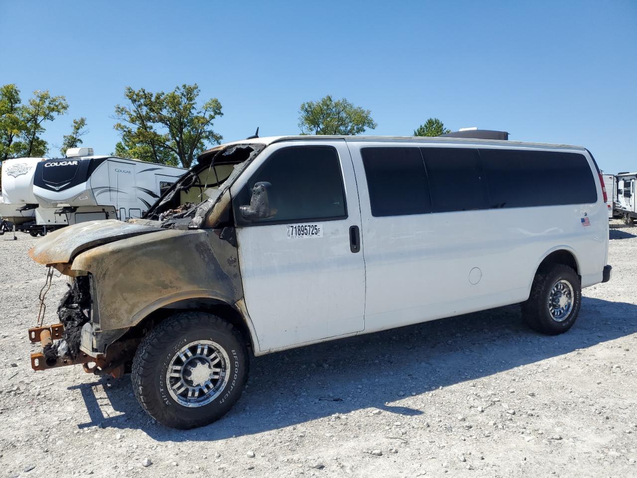 2015 CHEVROLET Express 3500