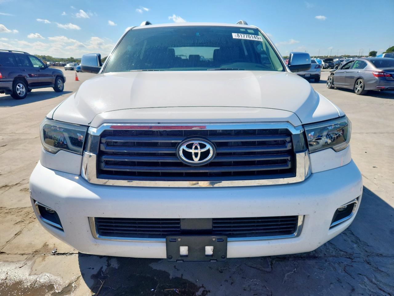 2018 TOYOTA Sequoia