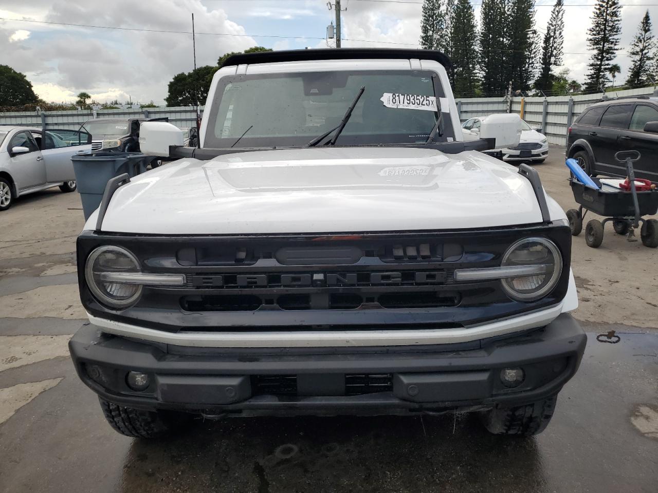 2024 FORD Bronco