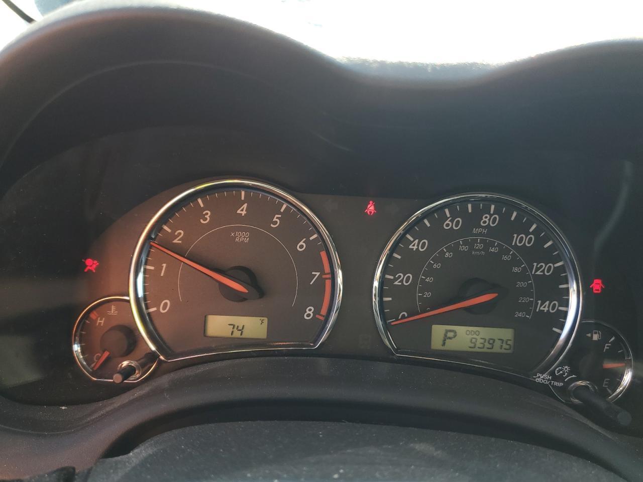 2011 TOYOTA COROLLA