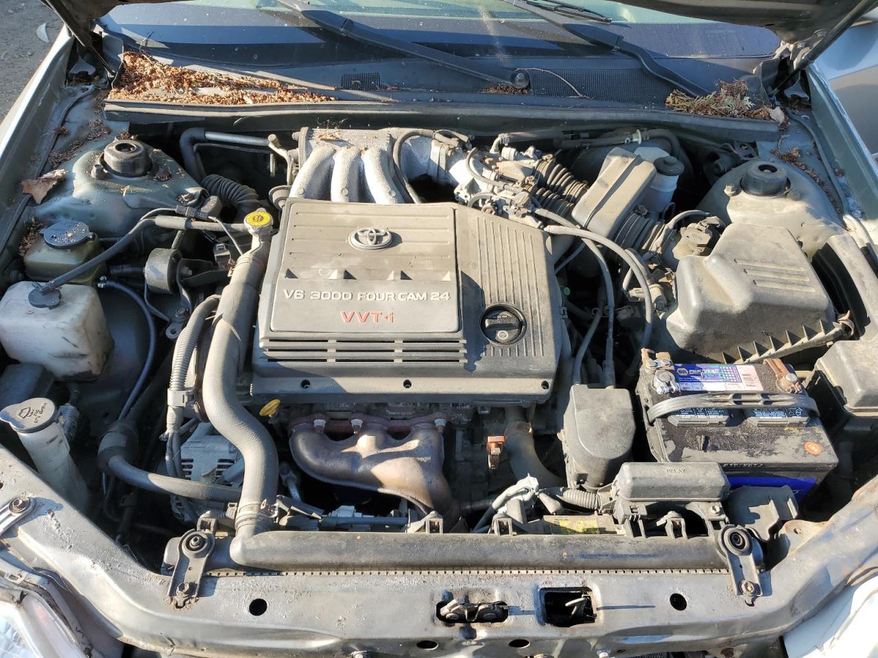 2004 TOYOTA Avalon