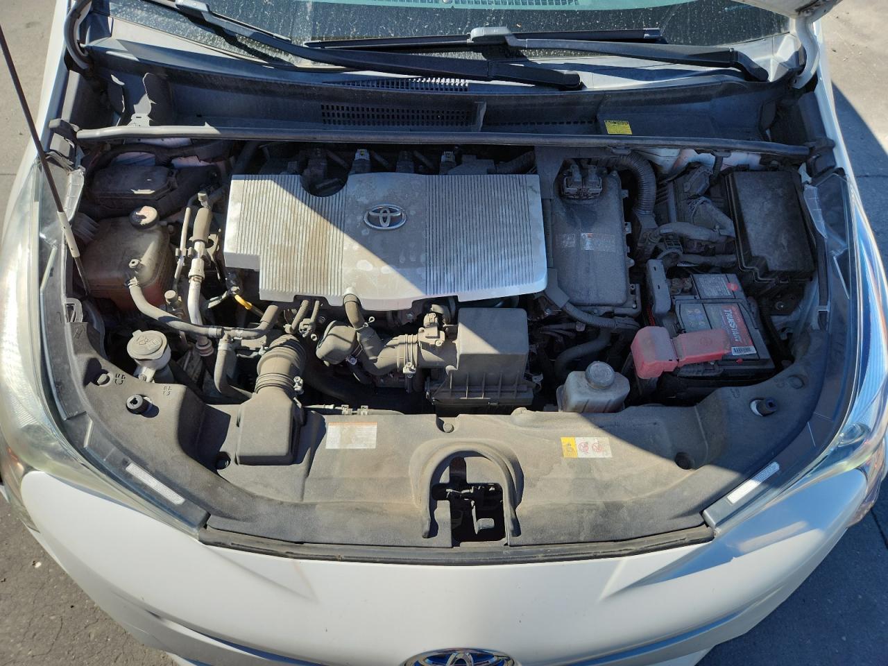 2016 TOYOTA PRIUS