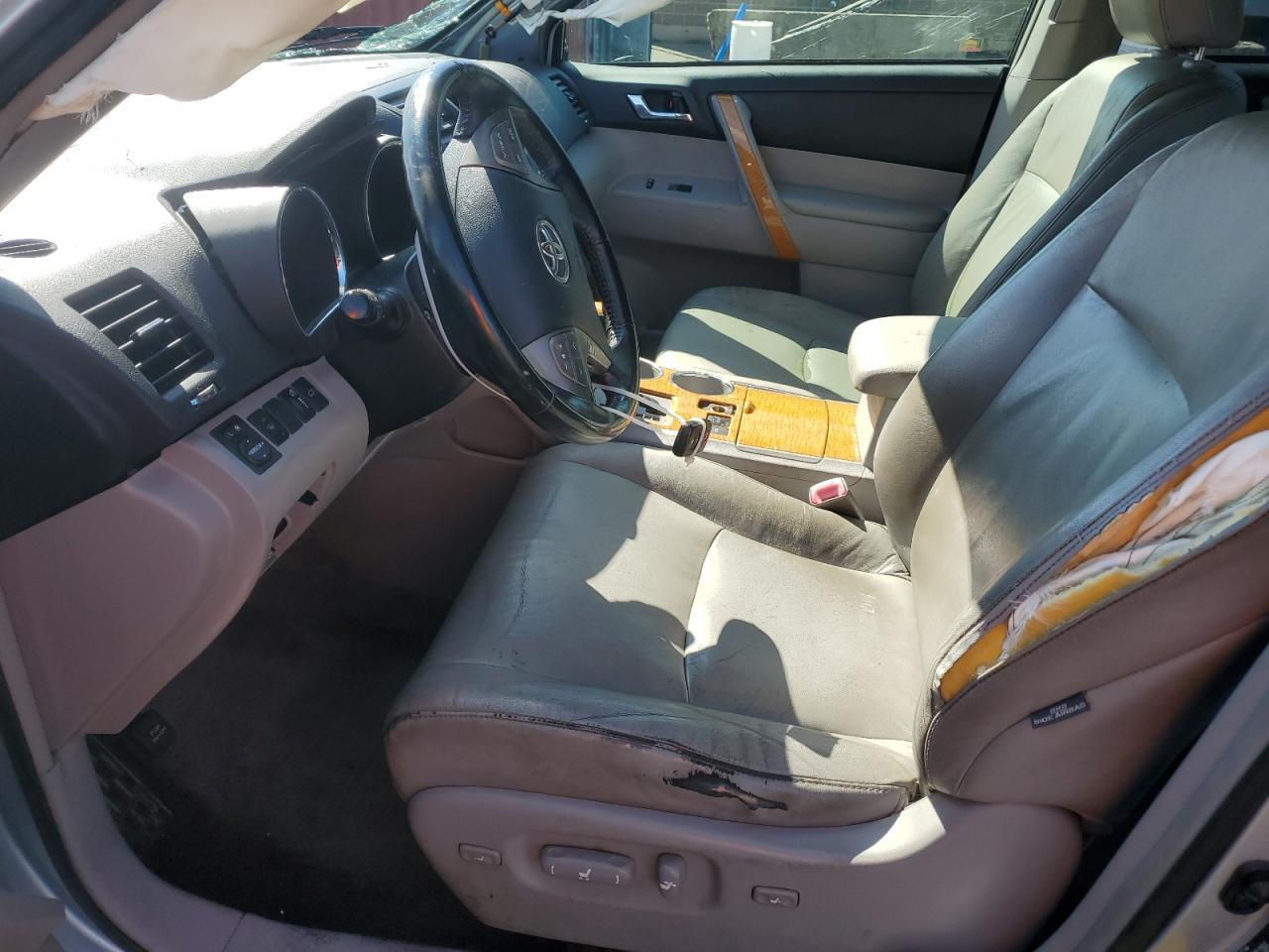 2008 TOYOTA HIGHLANDER