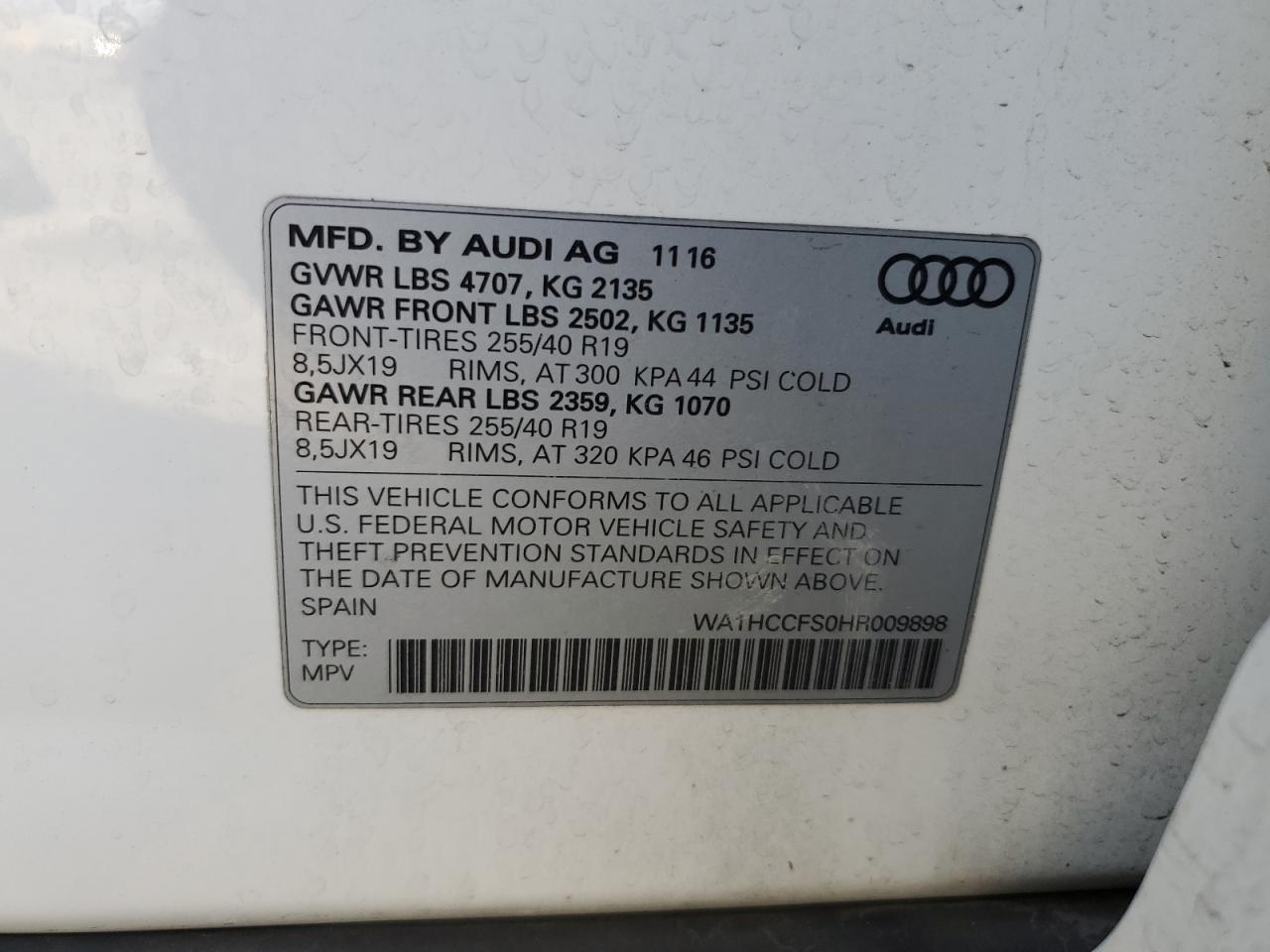 2017 AUDI Q3