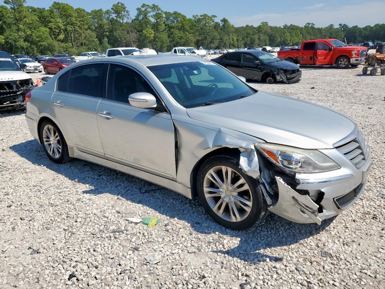 2012 HYUNDAI GENESIS