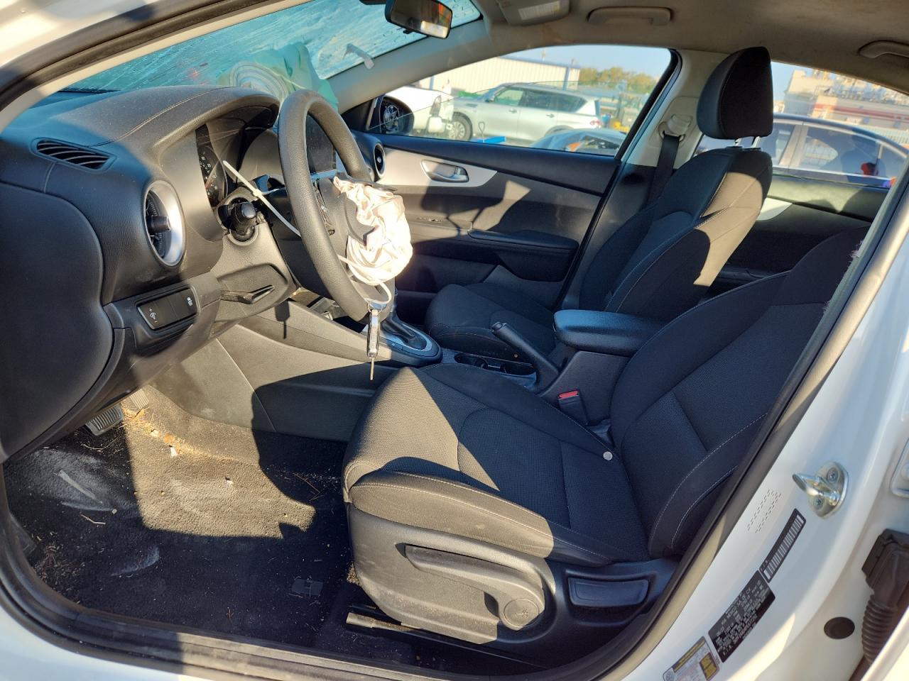 2023 KIA FORTE