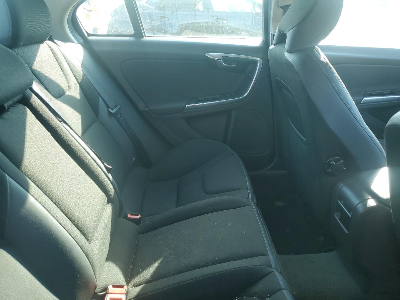 2013 VOLVO S60