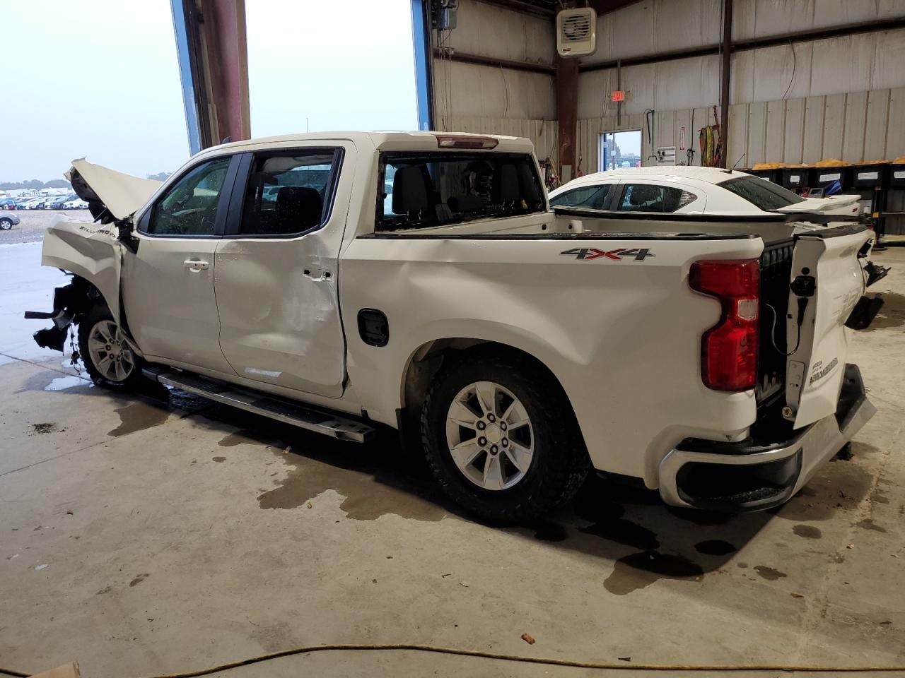 2021 CHEVROLET Silverado