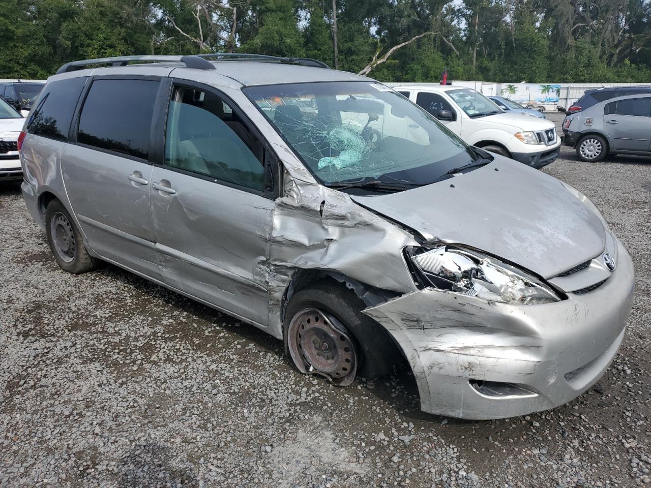 2006 TOYOTA SIENNA