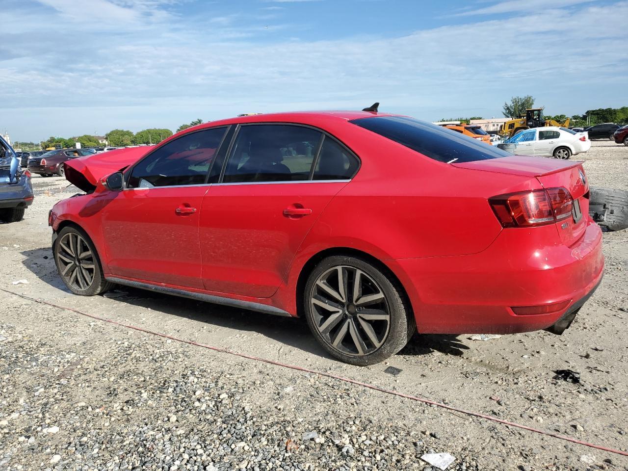 2013 VOLKSWAGEN JETTA
